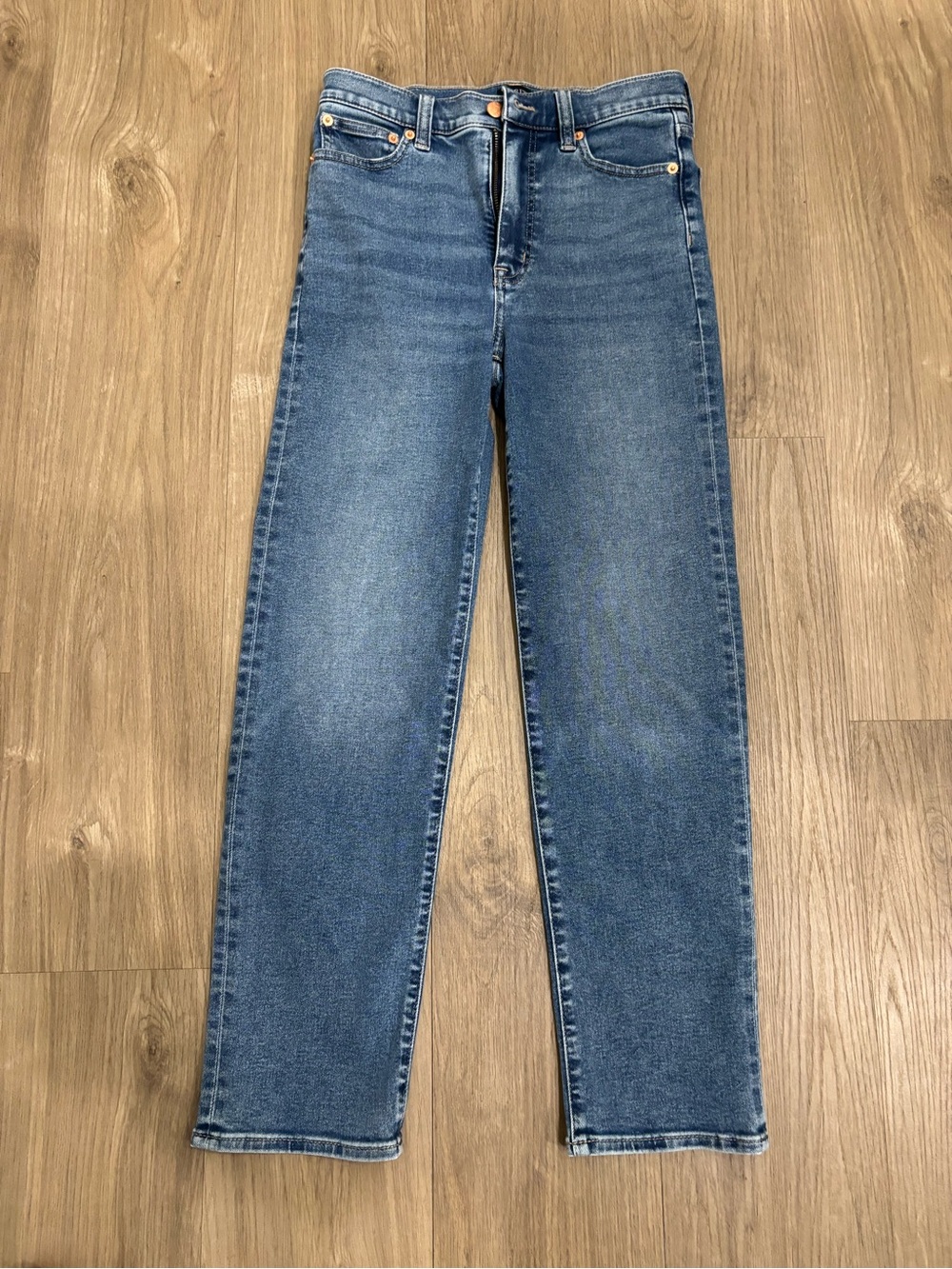 J. Crew Stovepipe Mid-Blue Straight Leg Jeans Size 25